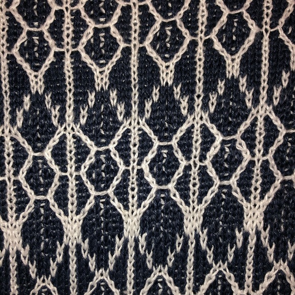 LOFT 100% Linen Sweater - Picture 4 of 4